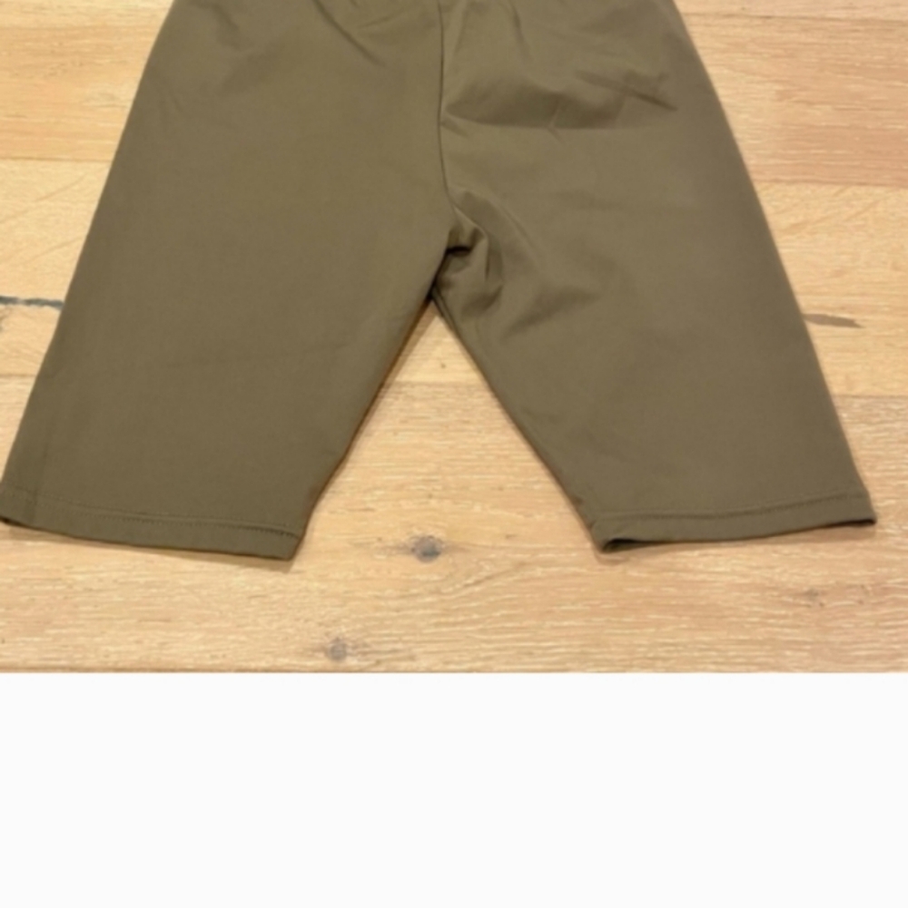 Fear of God Essentials Black Biker Shorts Size Small